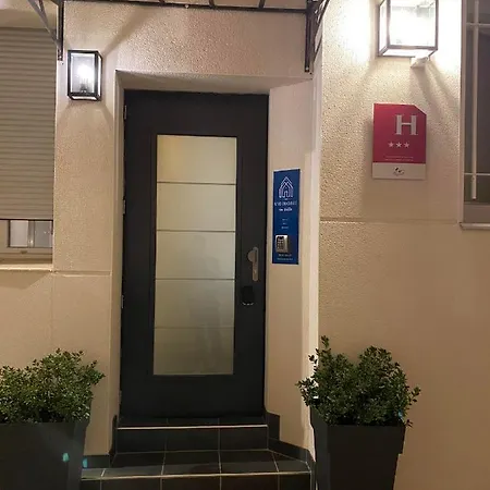 Apartahotel En 3*
