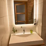 En